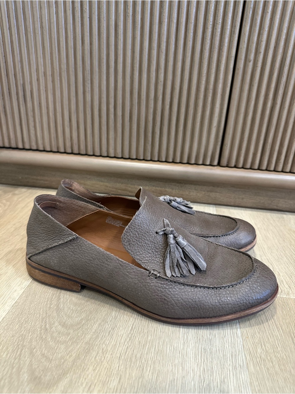 Kork-Ease Tan Leather Loafers size 11 women shoes